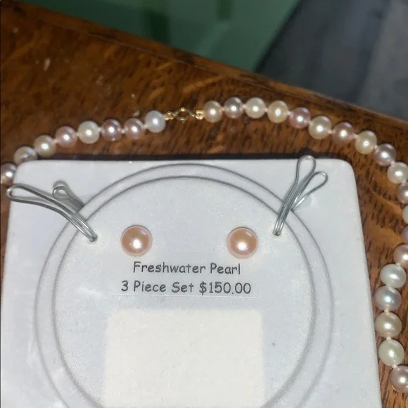 Genuine Freshwater Pearl 3 piece Jewelry Set - Picture 2 of 7